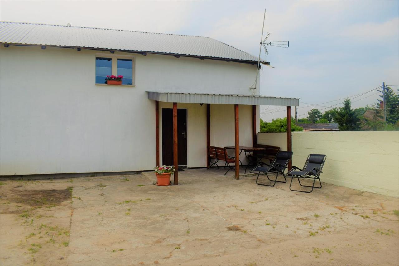 Dobre Wakacje, 8 Km Od Mielna I Od Koszalina Bedzino Exterior foto
